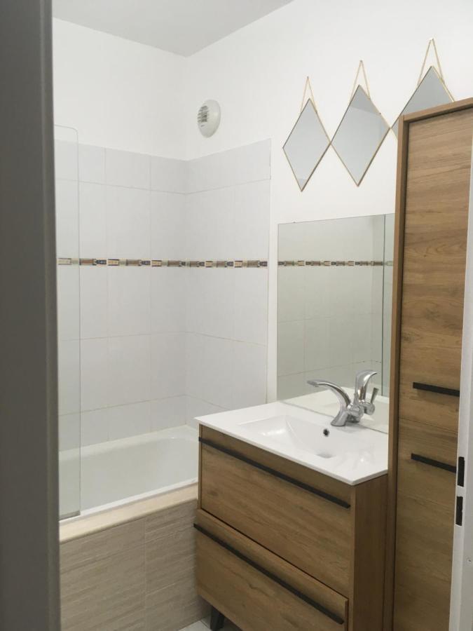Appartement Situe Place Toscane A 5 Min De Disney Serris Exterior photo